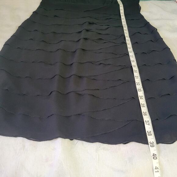 Jones New York Black Ruffle Tiered Chiffon Formal Sheath Dress Sz 16 - Picture 10 of 10